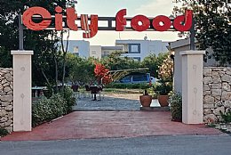 City Food Garden Novalja